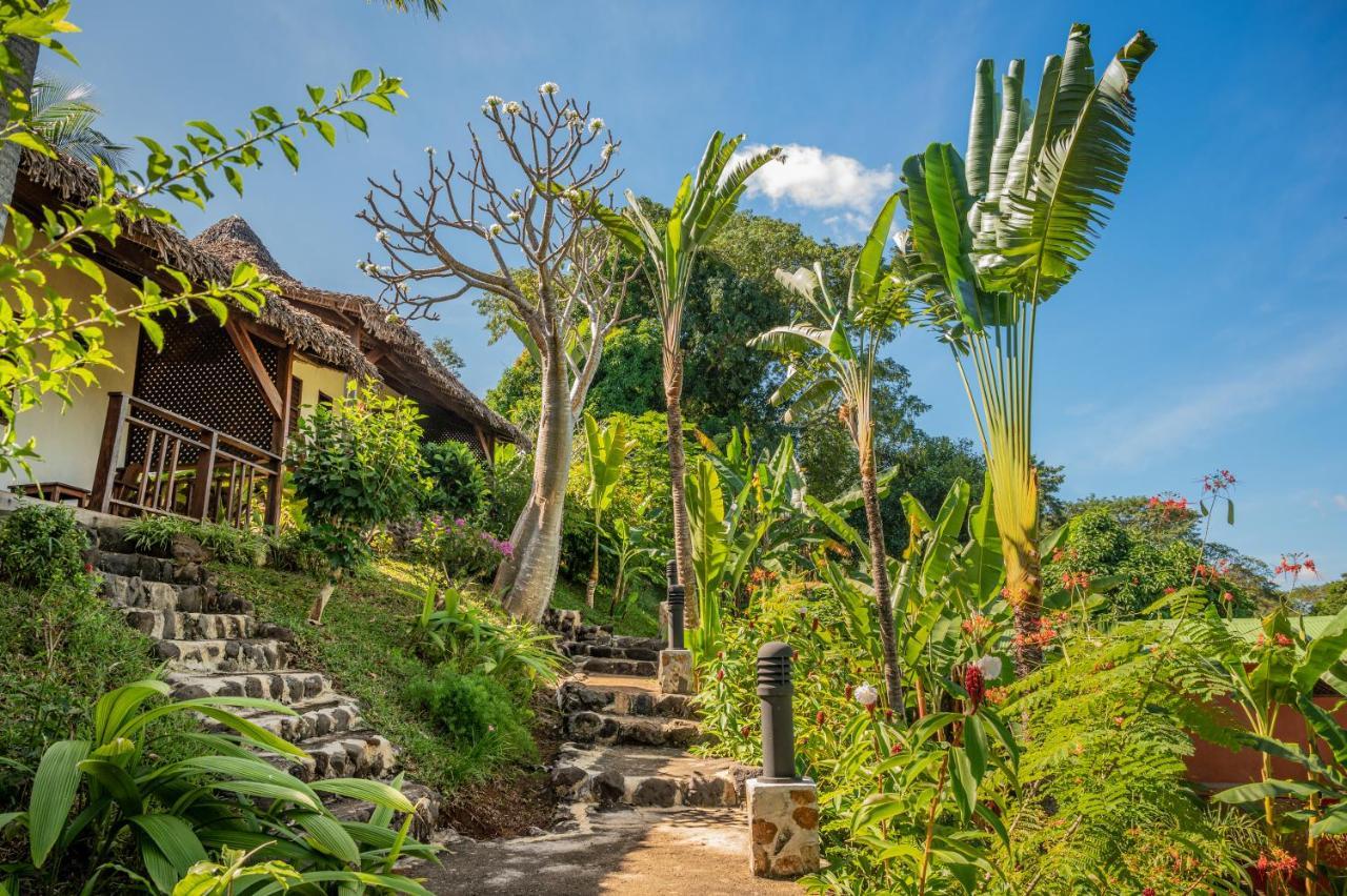 Sakatia Lodge Ampasimena Ngoại thất bức ảnh