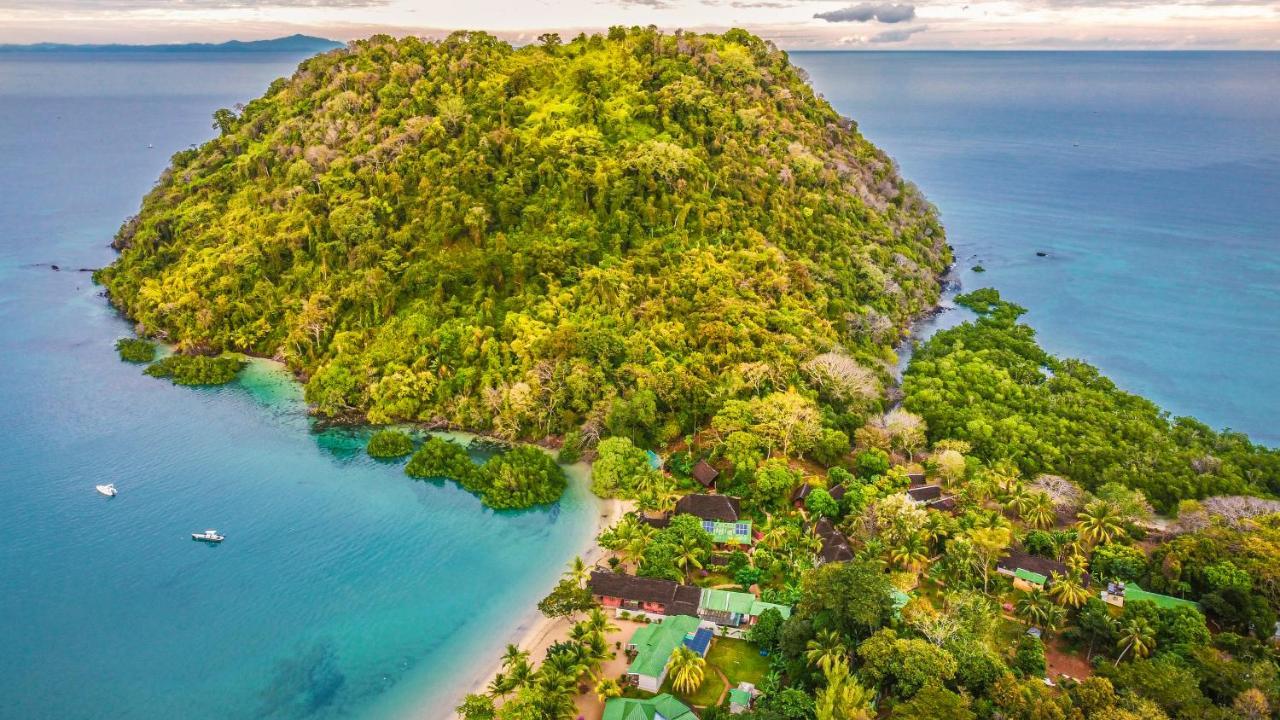 Sakatia Lodge Ampasimena Ngoại thất bức ảnh