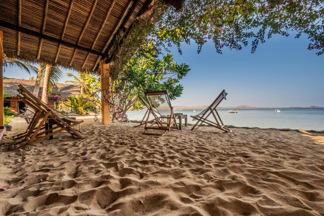 Sakatia Lodge Ampasimena Ngoại thất bức ảnh