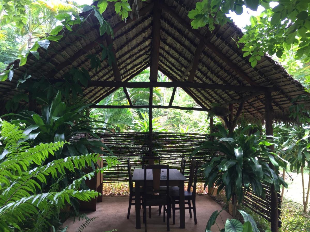 Sakatia Lodge Ampasimena Ngoại thất bức ảnh